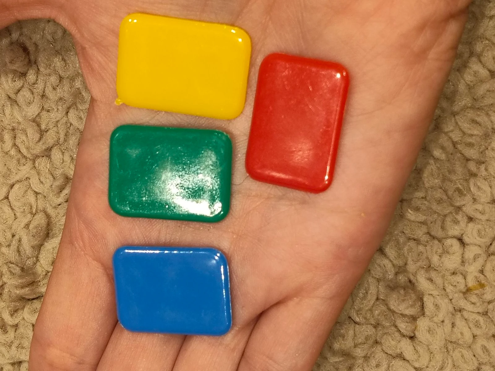 De HuntsMan-Rode lederen doos poker, domino, 2 gestandaardiseerde kaartenpakken, fiches in 4 kleuren en opvouwbare rode lederen beker – photo 5